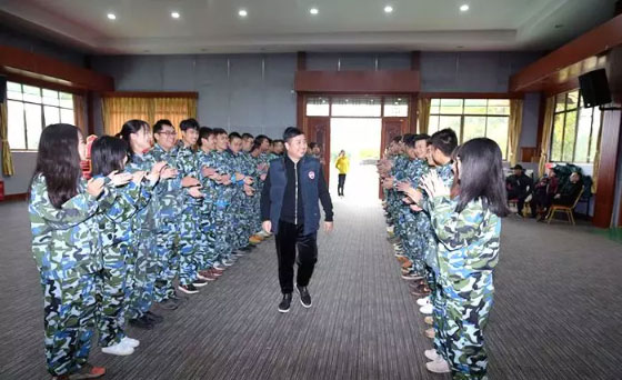 團(tuán)建活動(dòng) | 凝心聚力，我們是一家人！